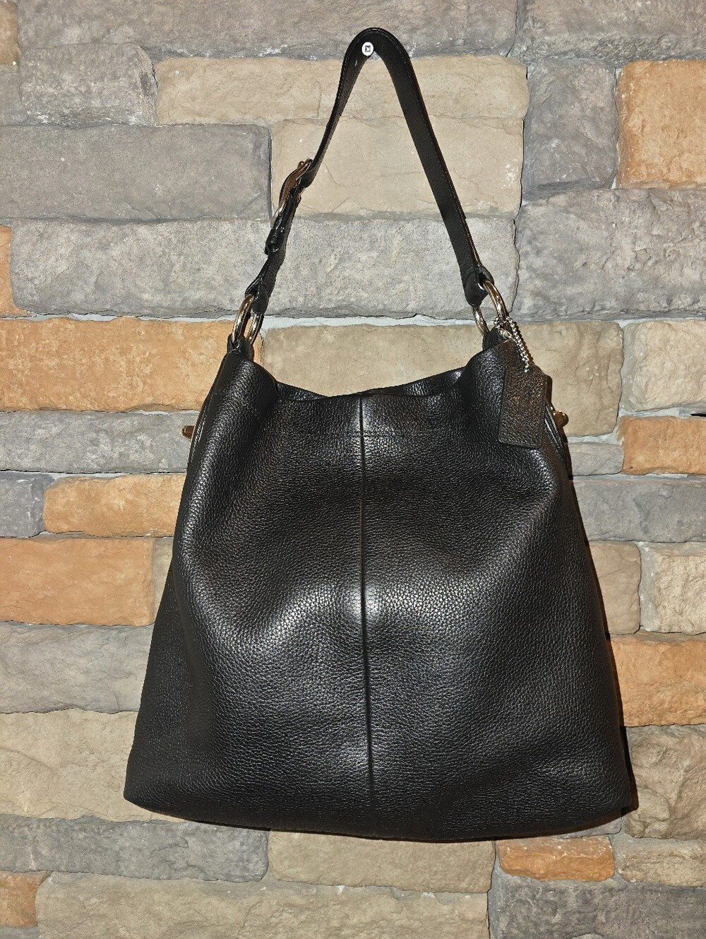 COACH F16535 Penelope Hobo Shoulder Bag Purse Black Pebbled Leather *Dog Hangtag